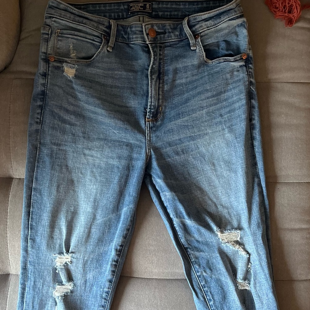 Abercrombie and Fitch Simone High Rise Ankle Skinny Jeans